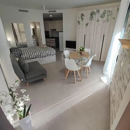 Nuevo Estudio Con Parking Gratis Malaga Exterior photo