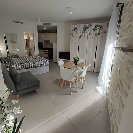 Nuevo Estudio Con Parking Gratis Malaga Exterior photo