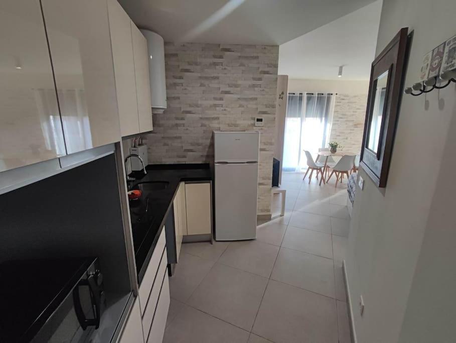 Nuevo Estudio Con Parking Gratis Appartement